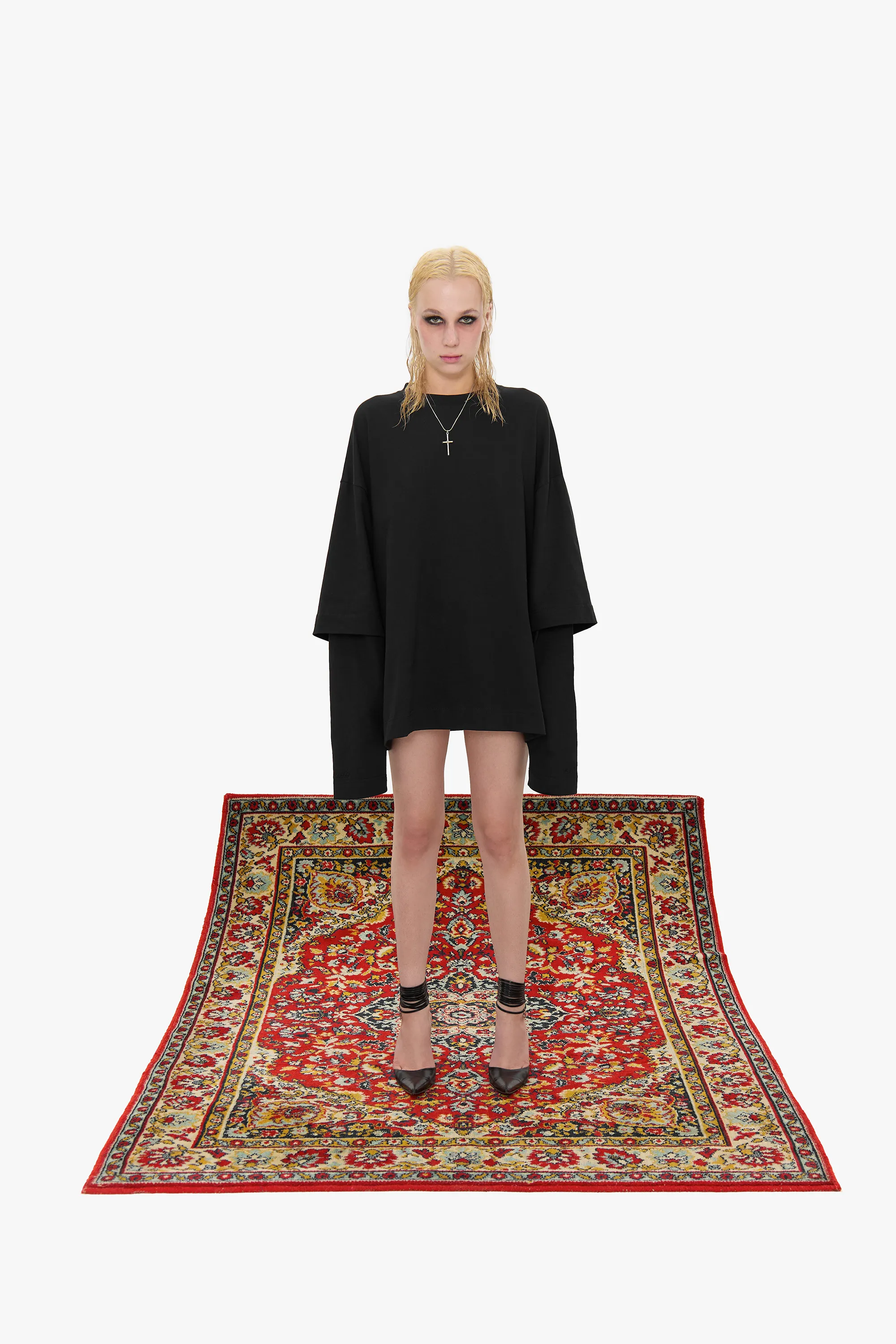 Лонгслив «Messenger girl» 