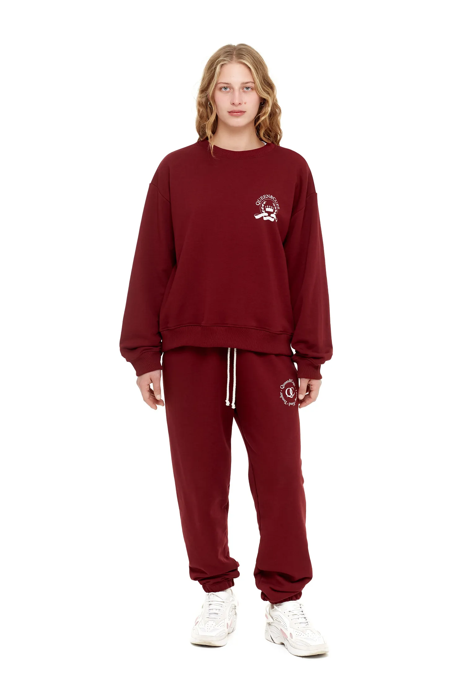 Свитшот University QC small logo 