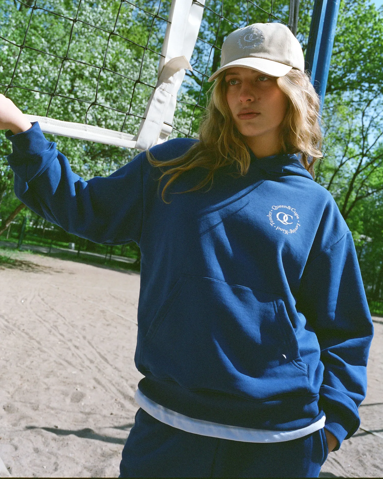 Худи small iconic logo 